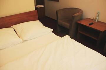 Фото номера Двухместный номер с 1 кроватью Мини-отель Hotelik Polonia г. Лович 3